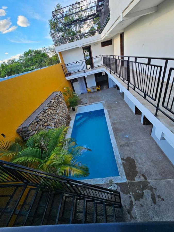 Hotel Victoria Queen Villavieja Esterno foto